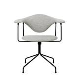 GUBI | Masculo Meeting Chair– Fully Upholstered - Hallingdal 65, Kvadrat (116, Standard)