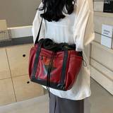 SHEIN Large Capacity Women's Shoulder Bag Handbag Black And White Contrast Star Printed Nylon Waterproof Fabric Daily Commuter Bag