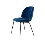 GUBI Beetle dining chair fully upholstered conic base stof Velluto Cotone 970 mørkeblå, sort stålstel