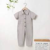 SHEIN 1pc Young Boy's Casual And Breezy Short Sleeves Mandarin Collar Light Grey Jumpsuit, Summer