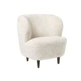 GUBI Stay Lounge Chair Fully Upholstered SH: 40 cm - Off White/American Walnut