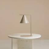 Frigg- Bordlampe i beige metal