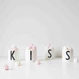 KISS porcelæns krus fra Design Letters