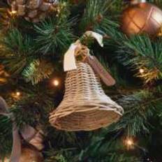 Rattan klokke – Rustic Rattan Christmas Bell Ornament