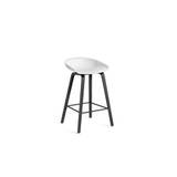 HAY AAS32 Barstol Low SH: 65 cm - Black Lacquered/ White / Footrest Powder Coated Black