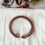 SHEIN Trendy European And American Fashionable Latest New Arrival Women's Bracelet With Twisted Design And Spring-Loaded Clasp