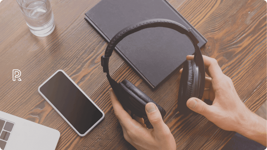 Sådan tilslutter du dine trådløse høretelefoner (til næsten alt)