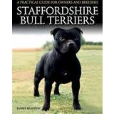 Staffordshire Bull Terriers (Hæftet, 2016)
