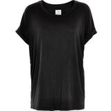 CULTURE V-udskæring Tøj CULTURE Kajsa T-shirt - Black Wash