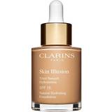 Clarins Basismakeup Clarins Skin Illusion Natural Hydrating Foundation SPF15 #110 Honey