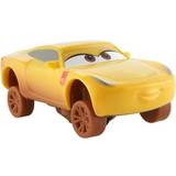 Fisher Price Legetøjsbil Fisher Price Disney Pixar Cars 3 Crazy 8 Crashers Cruz Ramirez Vehicle