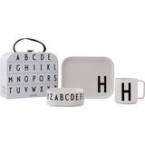 Design Letters Tåler mikrobølgeovn Babyudstyr Design Letters Classics in a Suitcase Kids Gift Box A-Z