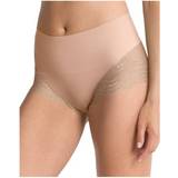 Shaping Trusser Spanx Undie-tectable Lace Hi-Hipster Panty - Soft Nude