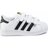 Adidas Velcro Sneakers Børnesko adidas Kid's Superstar 3 Straps - Cloud White/Core Black/Cloud White