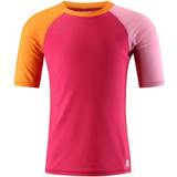 152 - Drenge UV-tøj Reima Kids' Swim Shirt Camiguin - Berry Pink (536484A-4460)