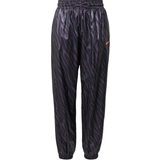 42 - Zebra Bukser & Shorts Nike Women's Sportswear Icon Clash Trouser - Dark Raisin/Bright Mango