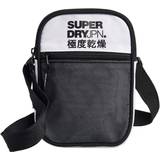 Superdry Skuldertasker Superdry Sports Pouch Bag - White