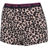 Bomuld - Leopard Undertøj Calvin Klein Glisten Lounge Shorts - Sketched Leopard Print/Honey Almond