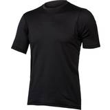 Endura Sports-BH'er - Træningstøj Undertøj Endura Transloft Short Sleeve Base Layer Men - Black