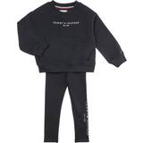 122 - Piger Øvrige sæt Tommy Hilfiger Essential Sweatshirt and Legging Set - Black (KG0KG06027)