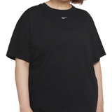 28 - Oversized Overdele Nike Sportswear Essential Women's Oversized Short-Sleeve Top Plus Size - Black/White