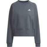 48 - Blå - Viskose Sweatere adidas Women Sportswear Essentials Studio Fleece Sweatshirt - Blue Oxide/White