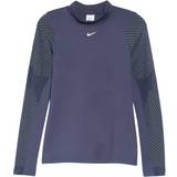 Dame - Høj krave - XL T-shirts Nike Women's Therma-FIT Mock Neck Top - Thunder Blue/Metallic Silver