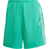18 - Dame - Grøn Shorts adidas Adicolor Classics Ripstop Shorts Women - Green/a