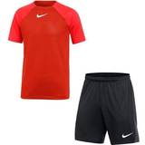 Drenge - S Øvrige sæt Nike Dri-Fit Academy Pro Training Kit - University Red/Bright Crimson/White (DH9484-657)