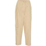 Basic Apparel Bukser & Shorts Basic Apparel Tilde Cargo Pants - Sesame