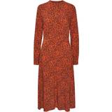 Knapper - Orange - Viskose Kjoler Part Two Viona Dress - Koi Leo Print