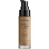 Isadora Wake Up the Glow Foundation SPF50 7N