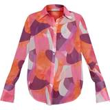 32 - Dame - Multicoloured Overdele PrettyLittleThing Abstract Printed Oversized Beach Shirt - Pink