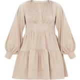 PrettyLittleThing Flæse Tøj PrettyLittleThing Woven Ruffled Tiered Smock Dress - Stone