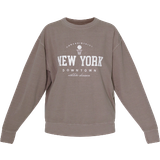14 - 32 - Elastan/Lycra/Spandex Sweatere PrettyLittleThing New York Downtown Slogan Printed Sweatshirt - Mocha
