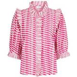 42 - Pink Overdele Neo Noir Chacha Graphic Blouse - Pink