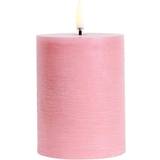 Med belysning - Pink Lysestager, Lys & Dufte Uyuni Pillar Bloklys 3D Flamme Rose LED-lys