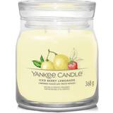 Yankee Candle Rød Lysestager, Lys & Dufte Yankee Candle Rumdufte stearinlys Iced Berry Lemonade 368 Duftlys