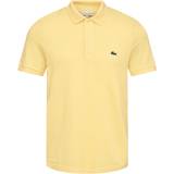 Lacoste Gul - Slim Tøj Lacoste Short Sleeved Ribbed Collar Shirt Mand Kortærmede Poloer Slim Fit Bomuld hos Magasin Yellow