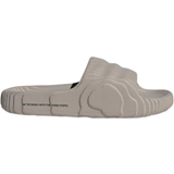 Adidas 41 ½ Hjemmesko & Sandaler adidas Adilette 22 - Light Brown/Core Black