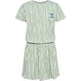 116 - Piger Kjoler Hummel Sophia S/S Dress - Silt Green (219944-6117)