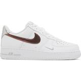 3,5 - Plast Sneakers Nike Air Force 1 '07 Low M - White/Wolf Grey/Metallic Silver/Picante Red