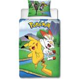 Licens Pokemon sengetøj Scorbunny, Hau, Pikachu Ash 2 140x200cm