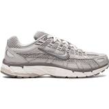 42 ½ Sneakers Nike P-6000 Premium M - Light Iron Ore/Photon Dust/Flat Pewter/Metallic Silver