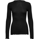 Dame - Silke Bluser Rosemunde Silk T-shirt - Black