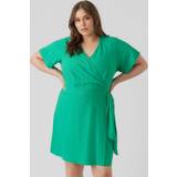 48 - Grøn - Viskose Kjoler Vero Moda Regular Fit V-hals Curve Almindelige Ærmer Kort Kjole
