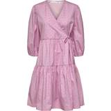 Blomstrede - Pink Kjoler Selected Printed Wrap Dress