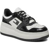 Dame Sko 15 Sneakers Tommy Jeans Tjw Retro Basket Flatform Patent EN0EN02523 Ivory Black YBI 8720646012176 1829.00