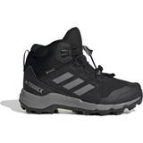 28½ Vandresko Børnesko adidas Kids's Terrex Mid Gore-Tex Hiking Shoes - Core Black/Grey Three/Core Black
