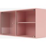 Hylder - Pink Skab Montana Furniture Ripple In Ruby Vitrineskab 69.6x35.4cm